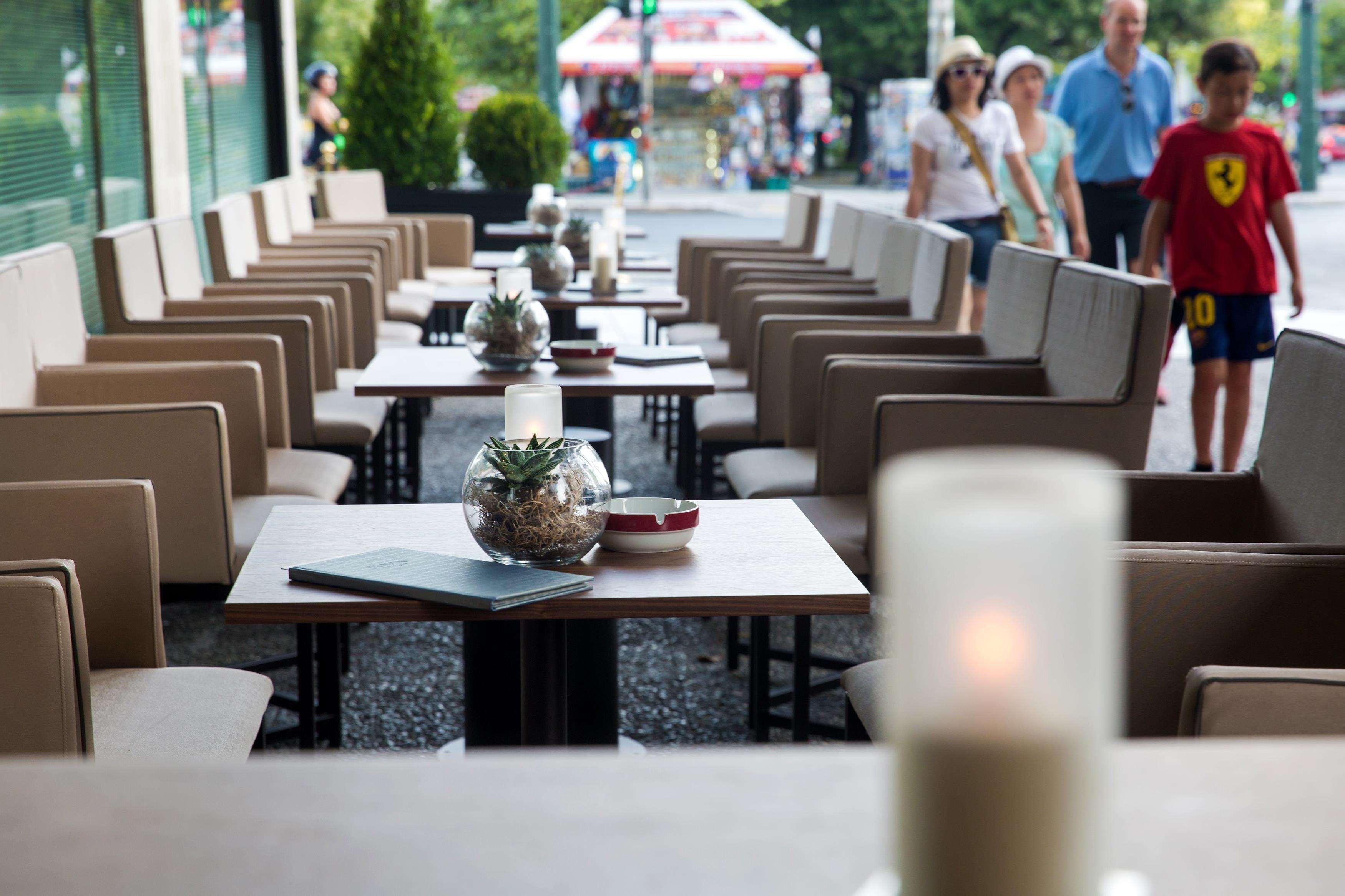 Hotel Njv Athens Plaza Restaurace fotografie Restaurant in the city centre